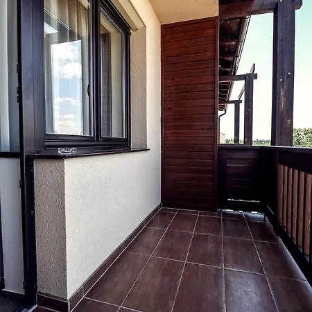 Ipari Park Panzio 4*