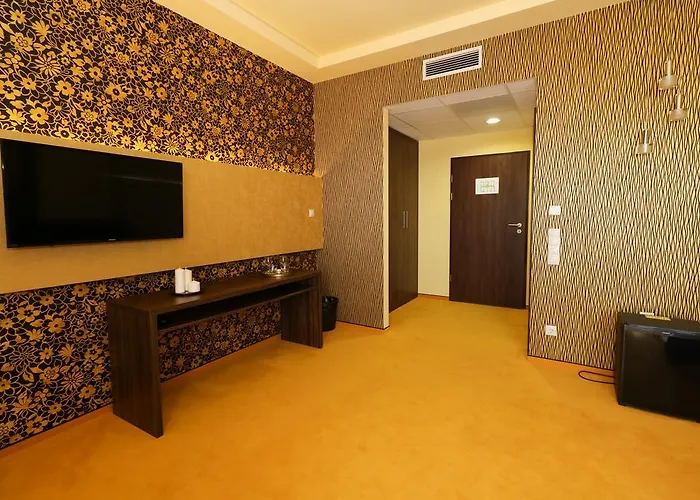 Ipari Park Panzio 4* 솔노크