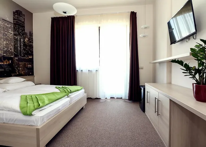 게스트하우스 Ipari Park Panzio 4*